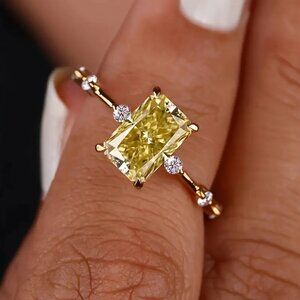 Yellow Gemstone Ring Woman